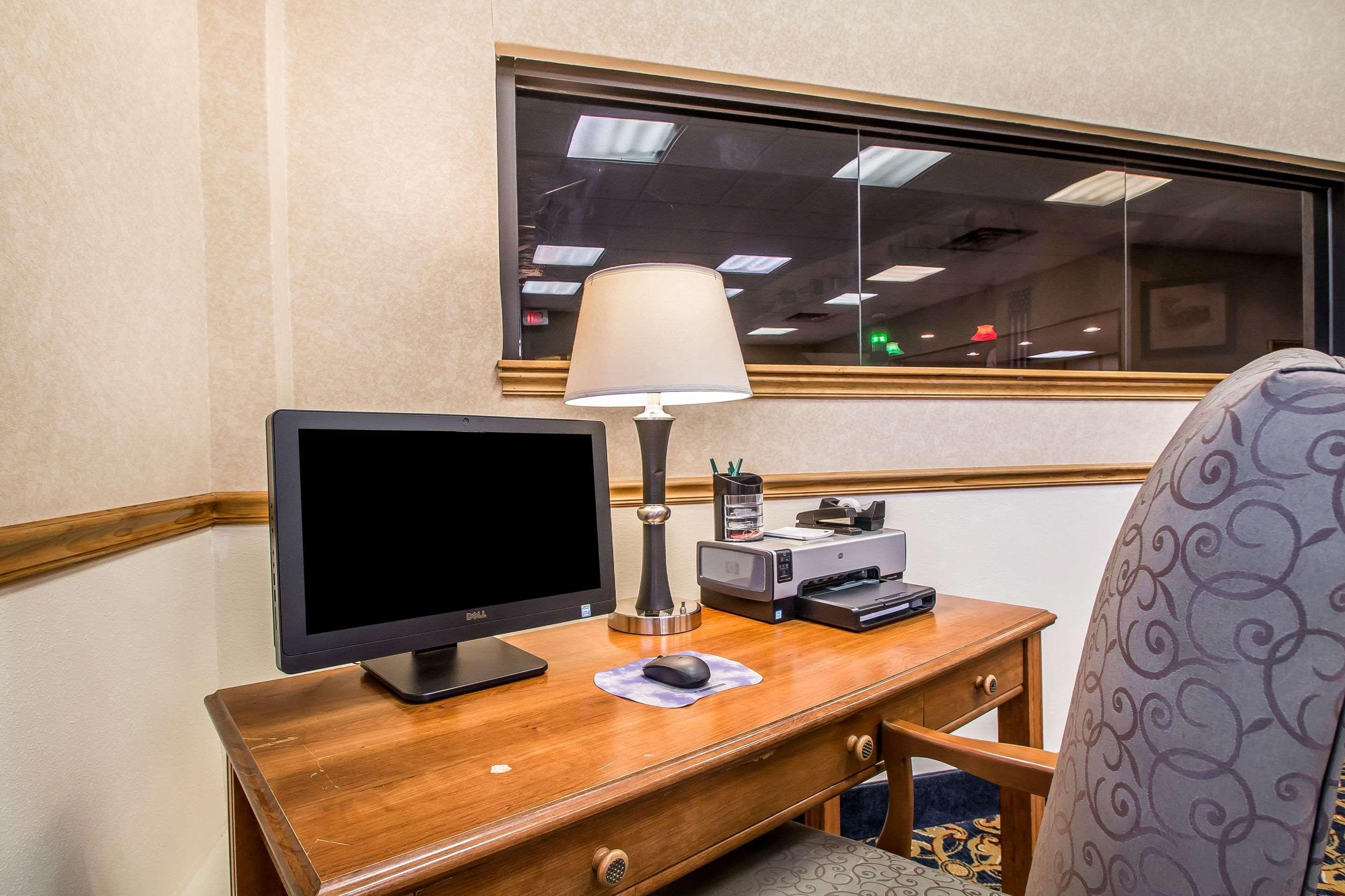 Quality Inn Morris I-80 מראה חיצוני תמונה